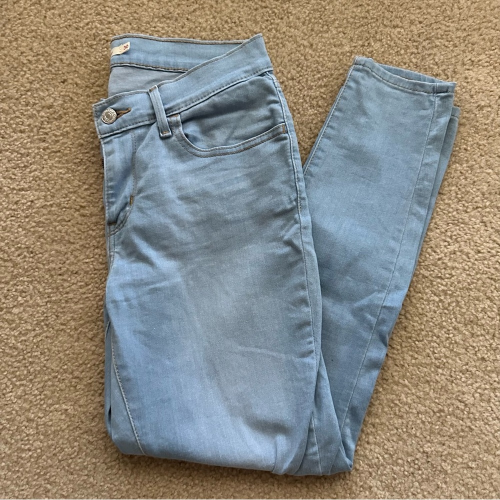 Levi’s 710 Super Skinny Jeans